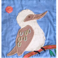An applique pattern for a kookaburra